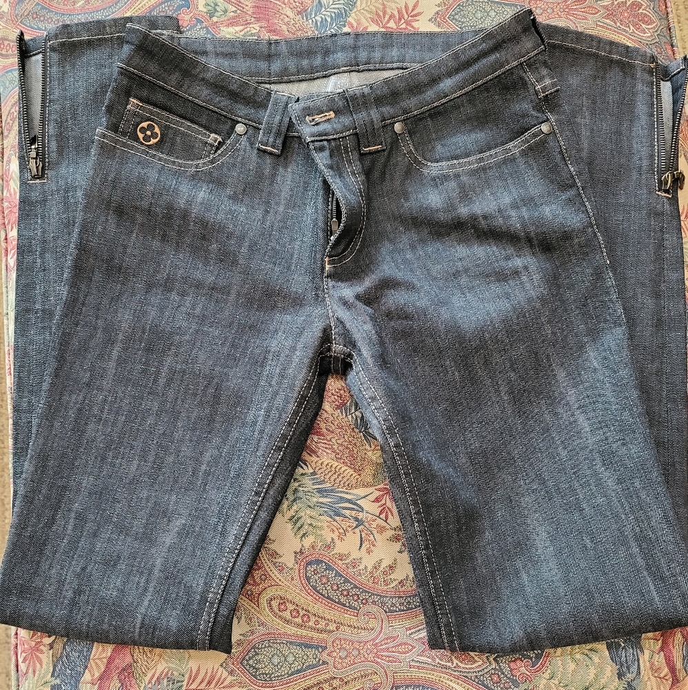 Louis Vuitton Women jeans - brand new